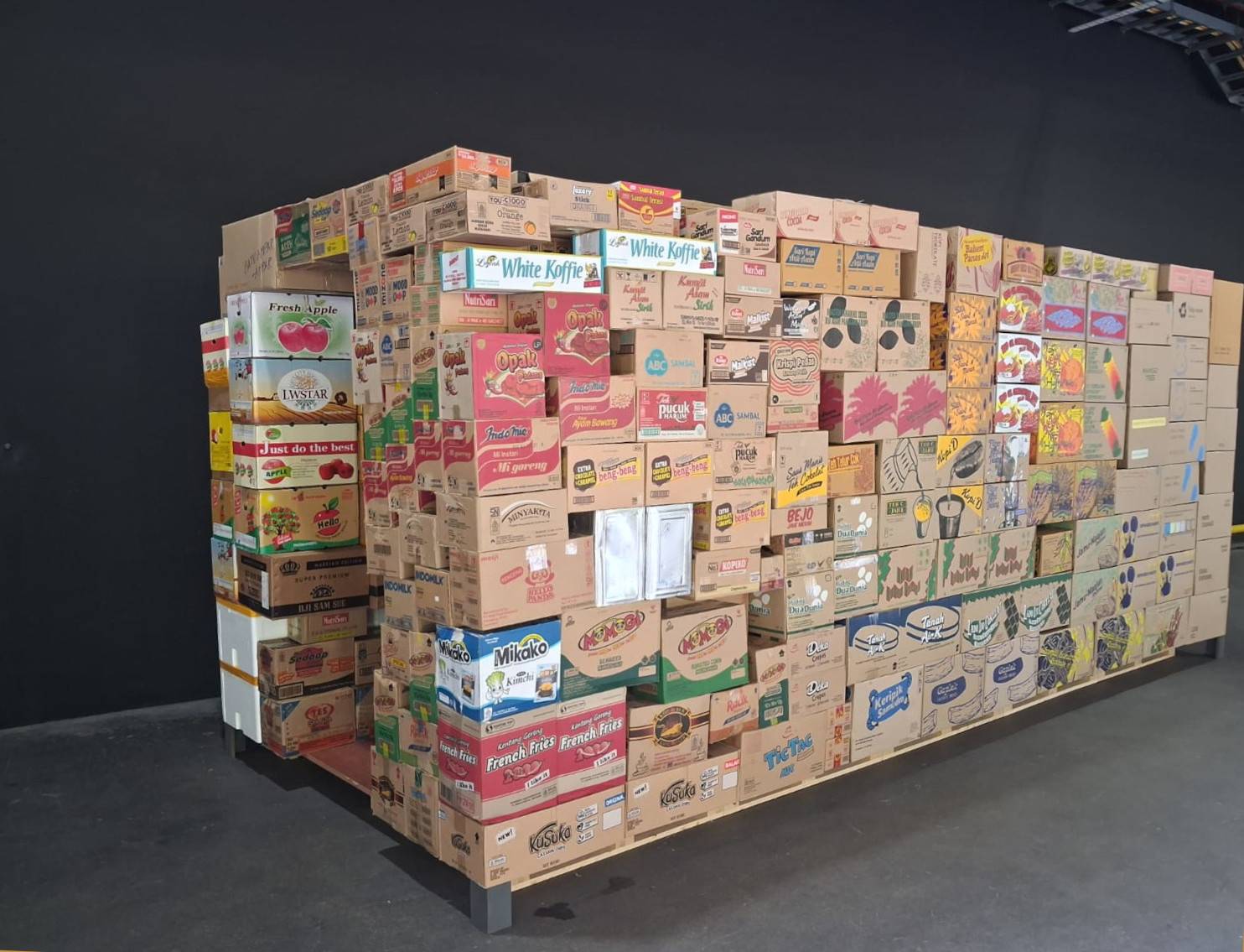 Metabolic Container side view